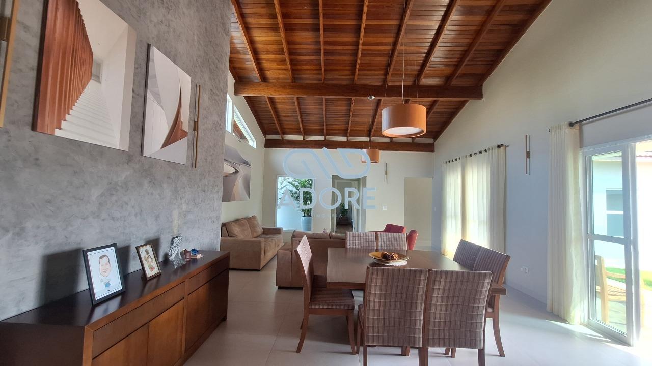 Casa de Condomínio à venda no Condomínio Terras de Mont Serrat: 