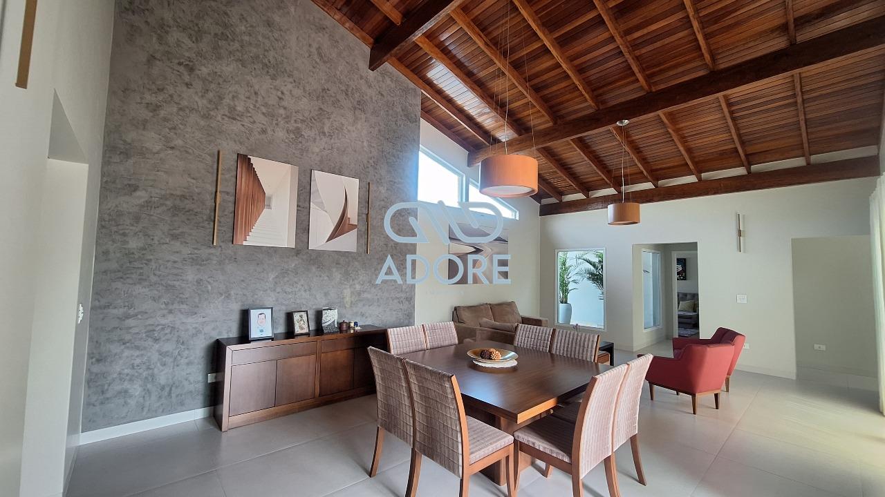 Casa de Condomínio à venda no Condomínio Terras de Mont Serrat: 