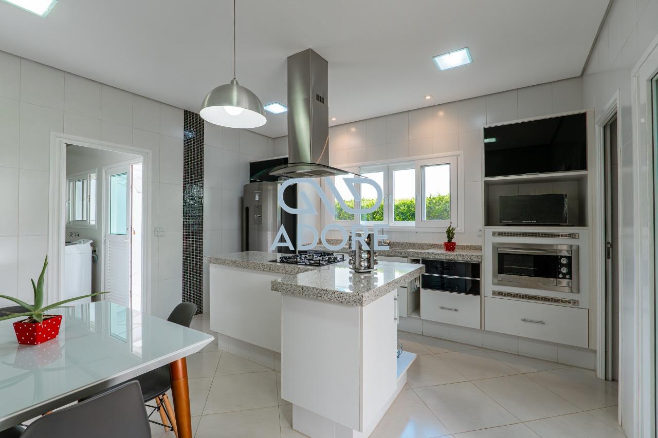 Casa de Condomínio à venda no Condomínio Terras de Mont Serrat: 