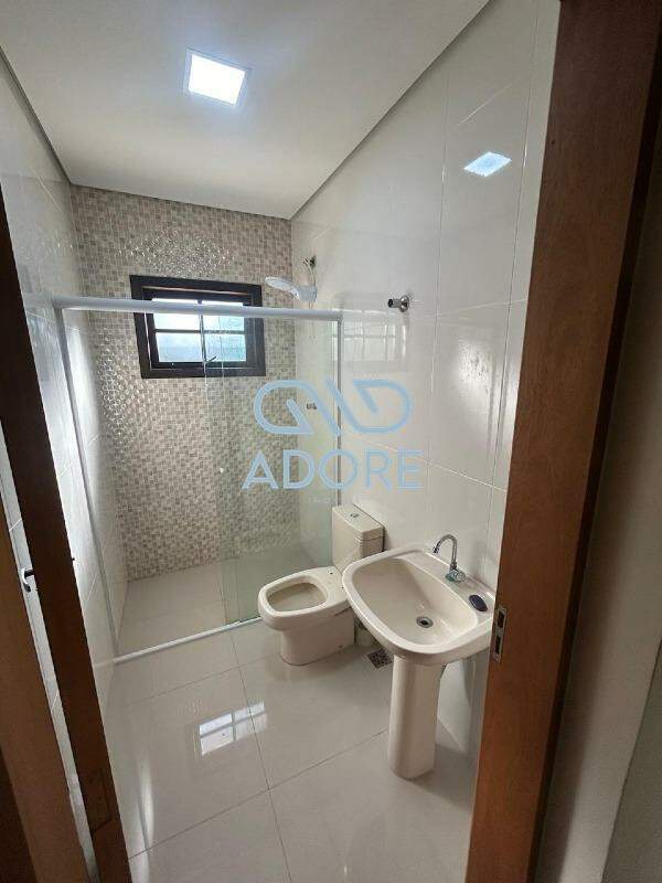 Casa de Condomínio para aluguel no Condomínio Terras de Santa Rosa: 