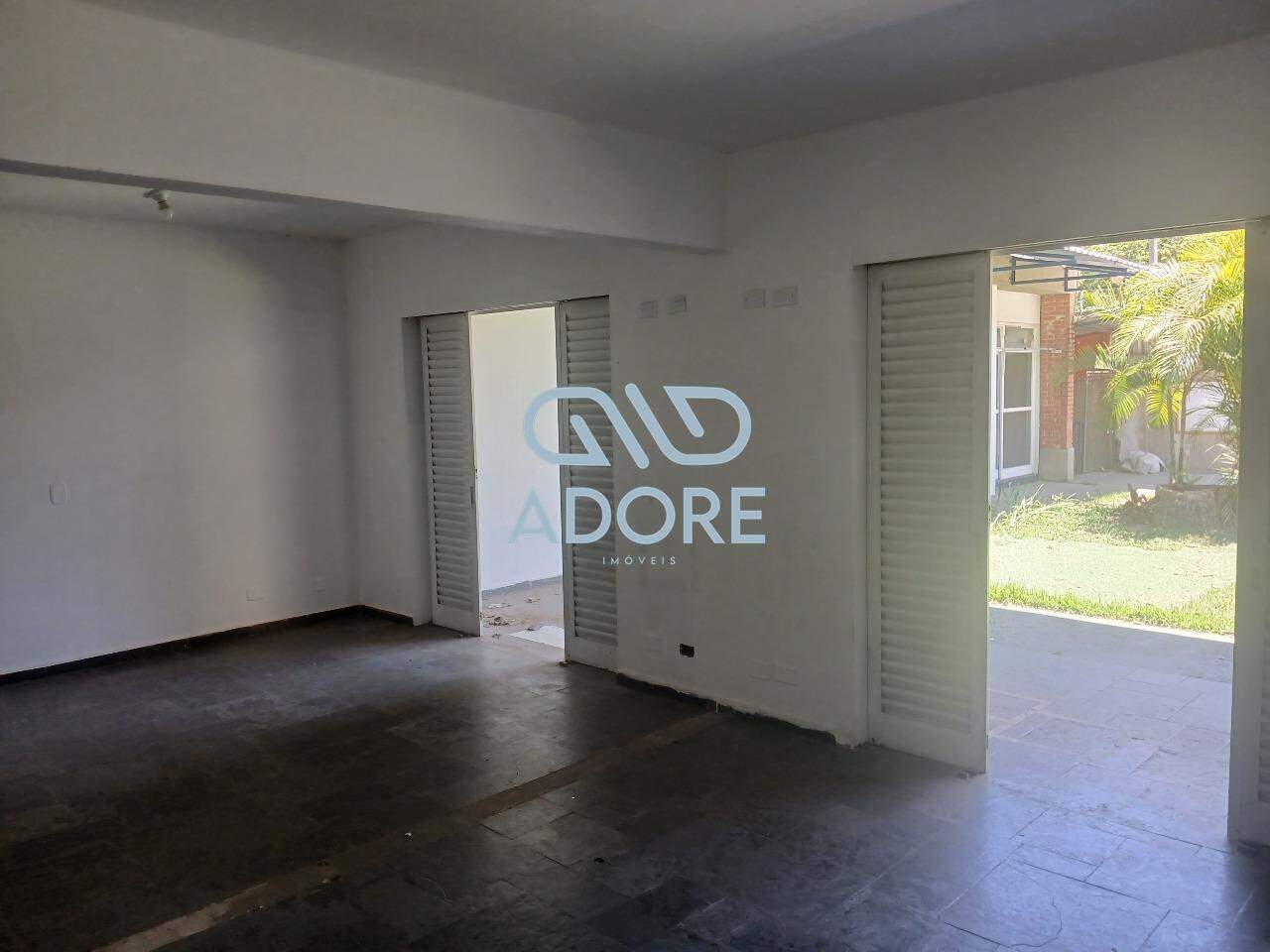 Sala Comercial para aluguel no Vila Henrique: 