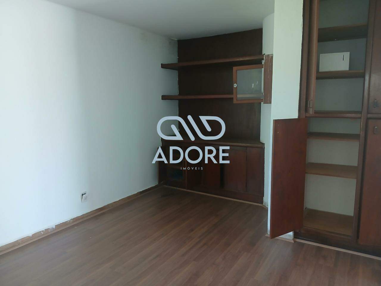 Sala Comercial para aluguel no Vila Henrique: 