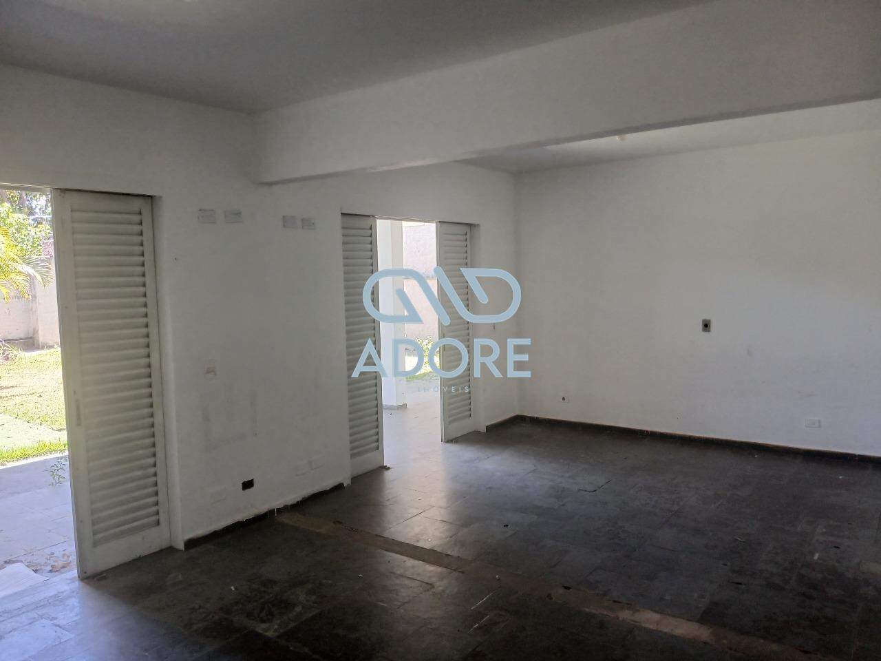 Sala Comercial para aluguel no Vila Henrique: 