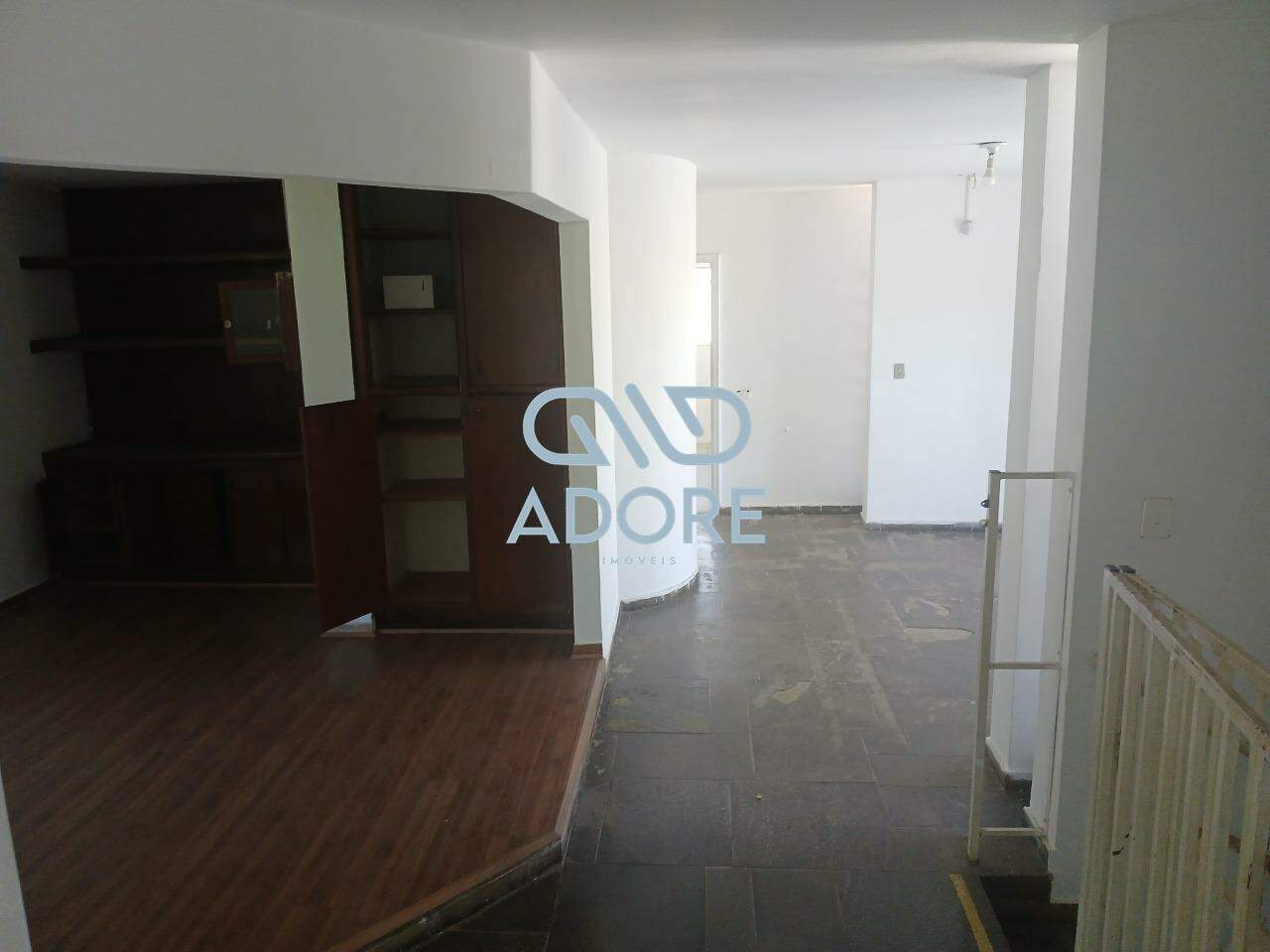 Sala Comercial para aluguel no Vila Henrique: 