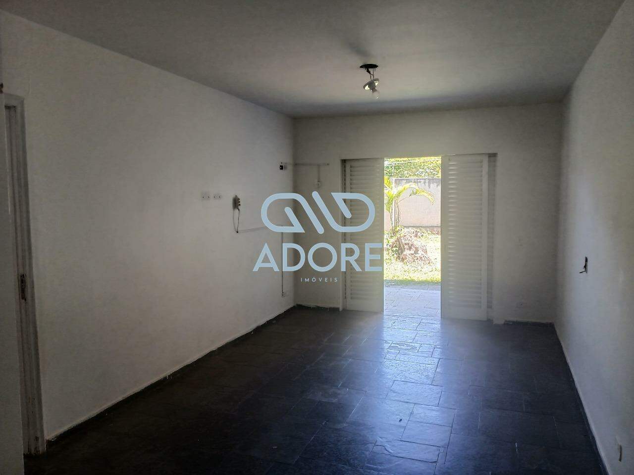 Sala Comercial para aluguel no Vila Henrique: 
