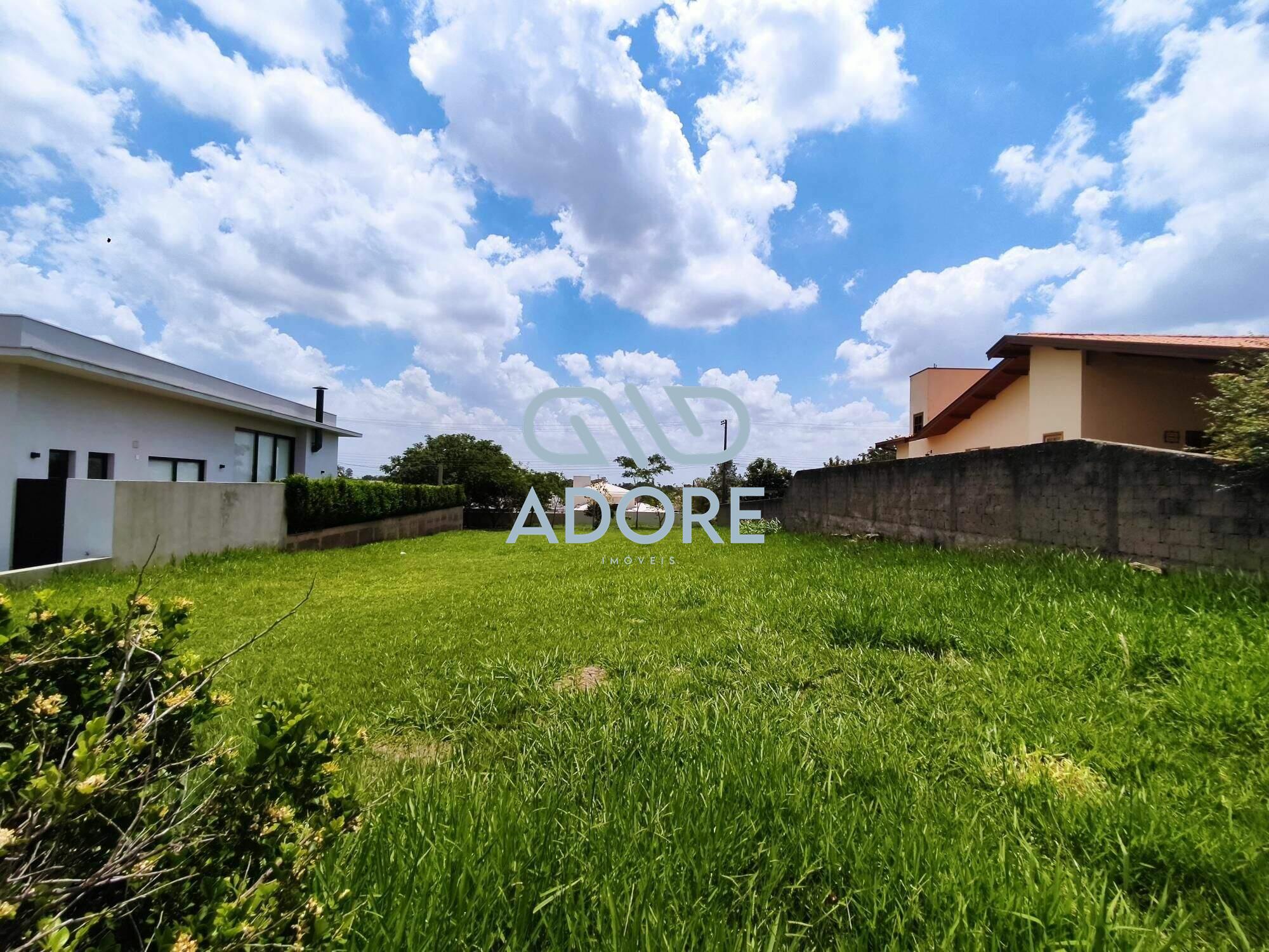 Terreno à venda no Condomínio Palmeiras Imperiais: 