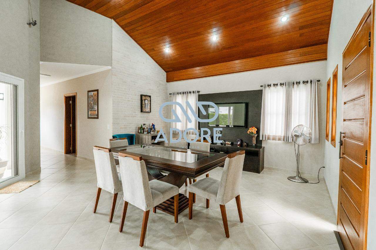 Casa de Condomínio à venda no Condomínio Terras de Mont Serrat: 