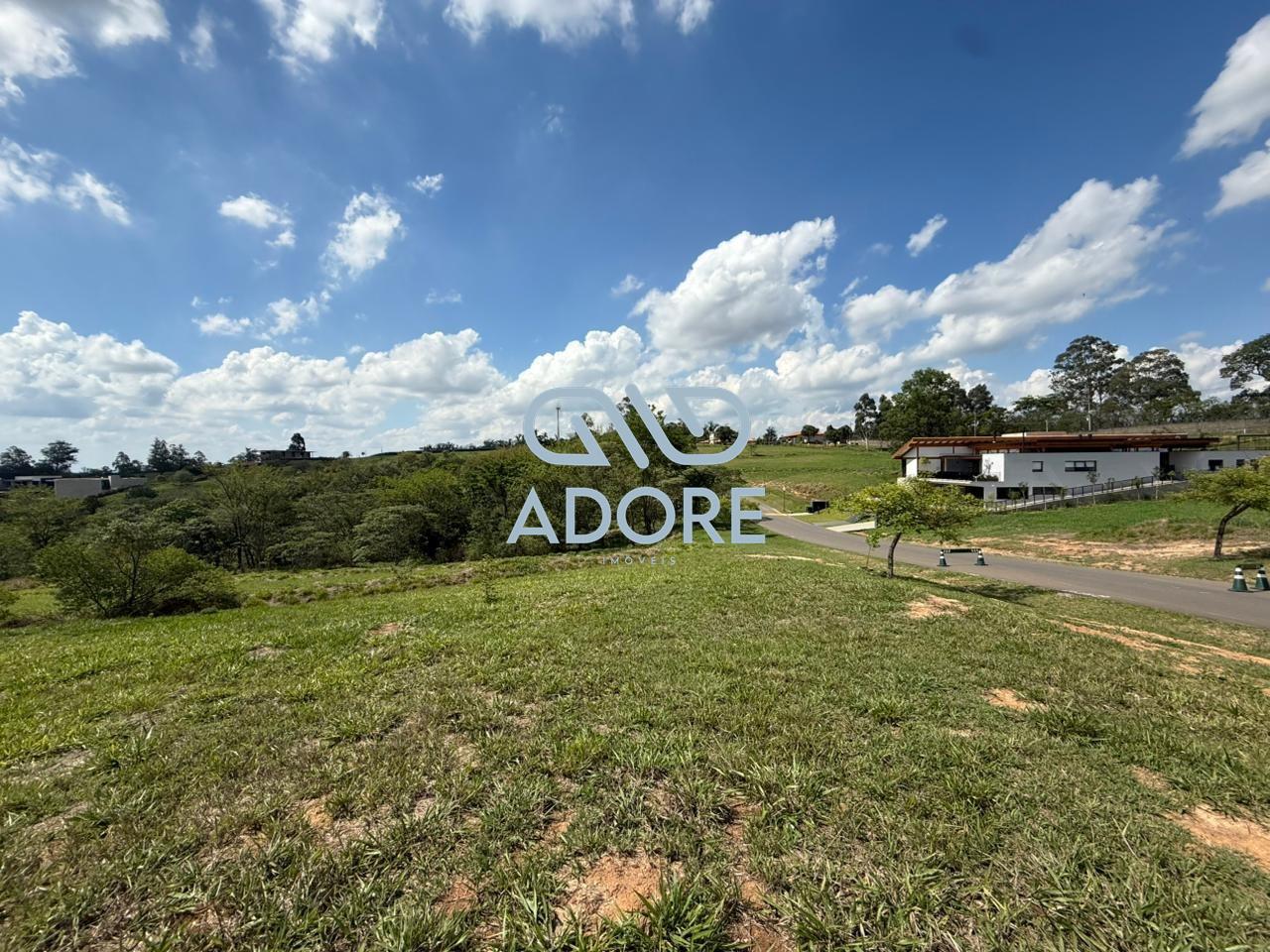 Terreno à venda no Condomínio Terras de São José II : 
