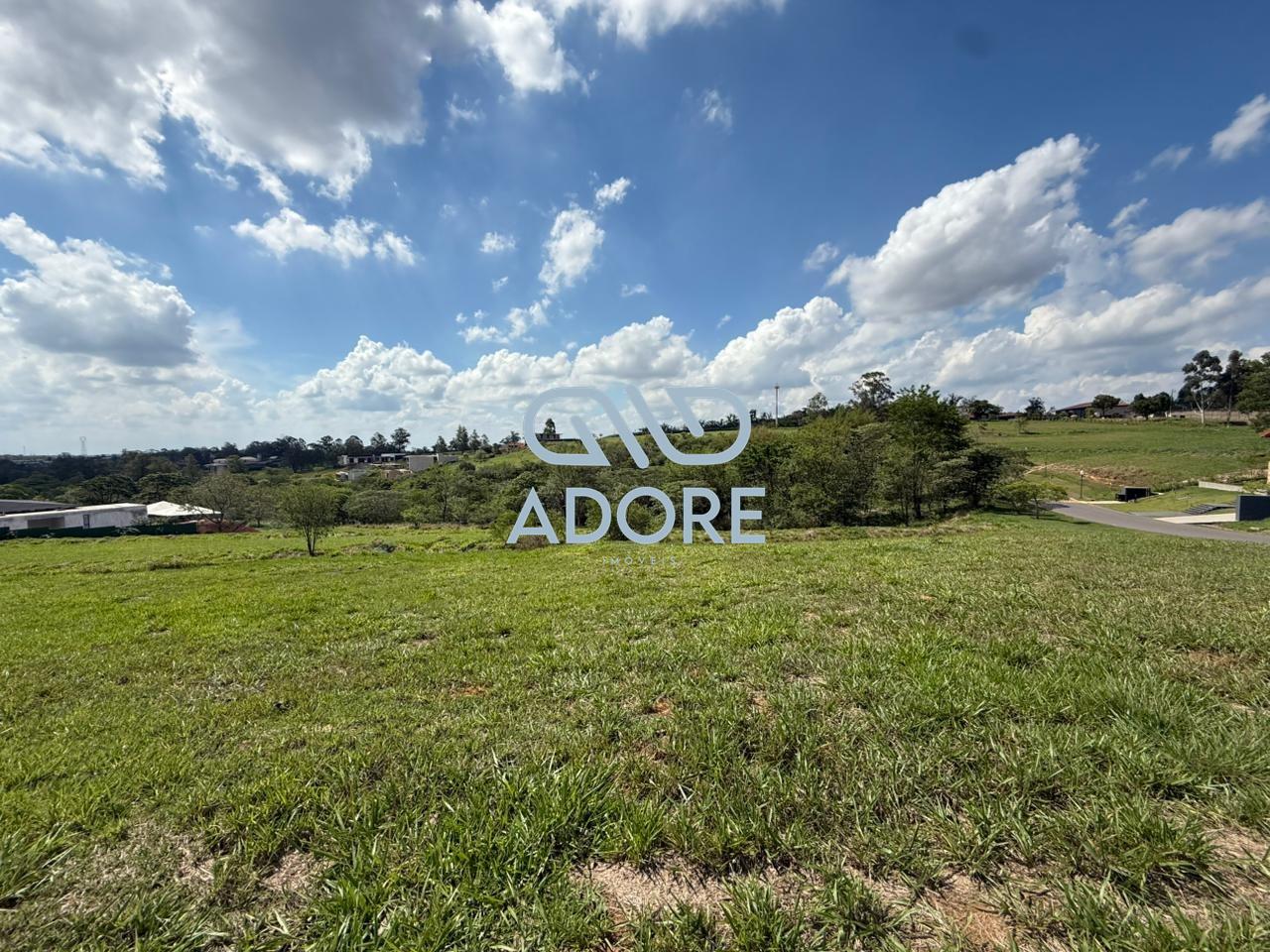 Terreno à venda no Condomínio Terras de São José II : 