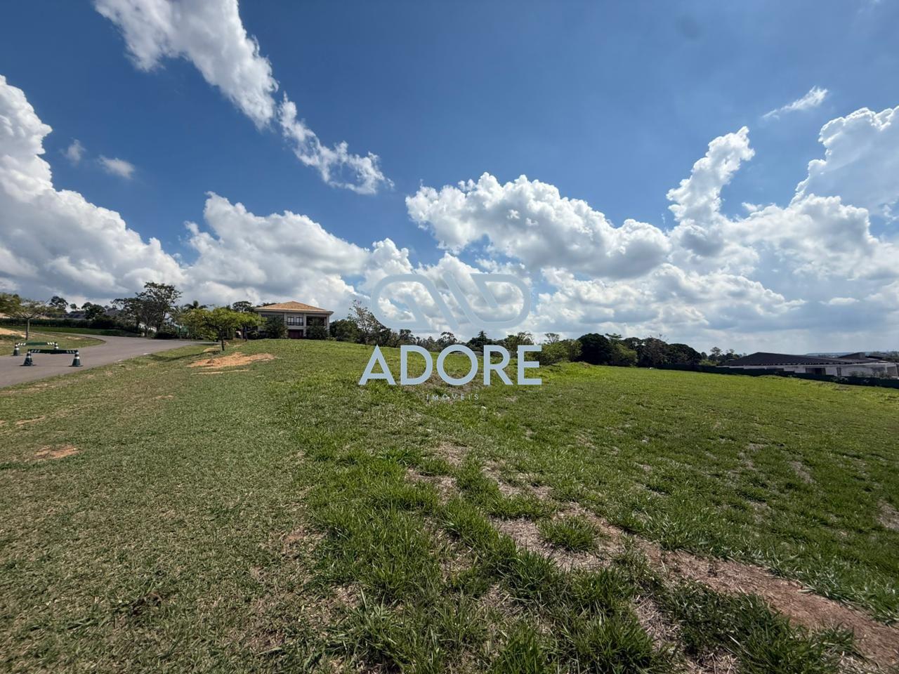 Terreno à venda no Condomínio Terras de São José II : 