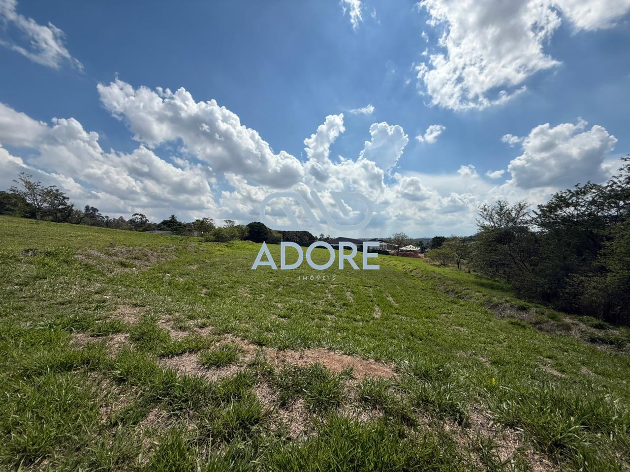 Terreno à venda no Condomínio Terras de São José II : 