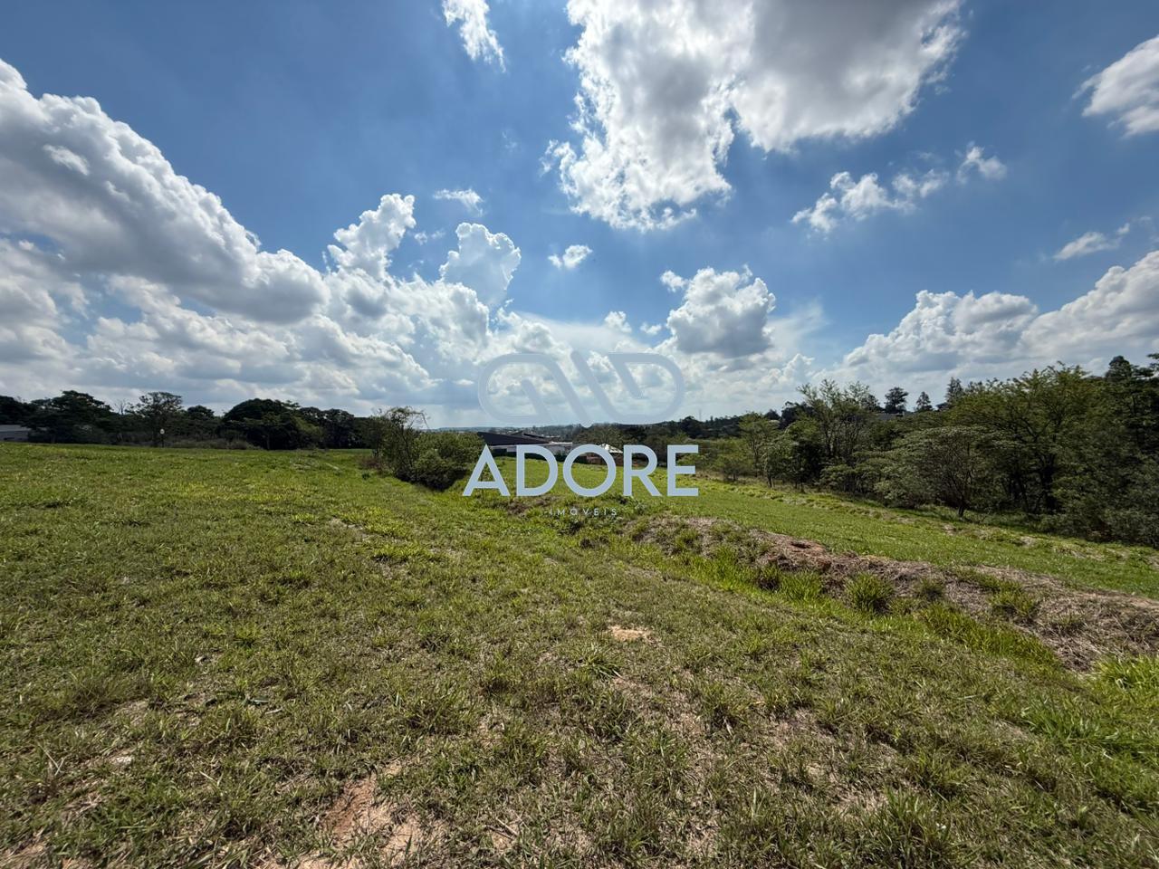 Terreno à venda no Condomínio Terras de São José II : 