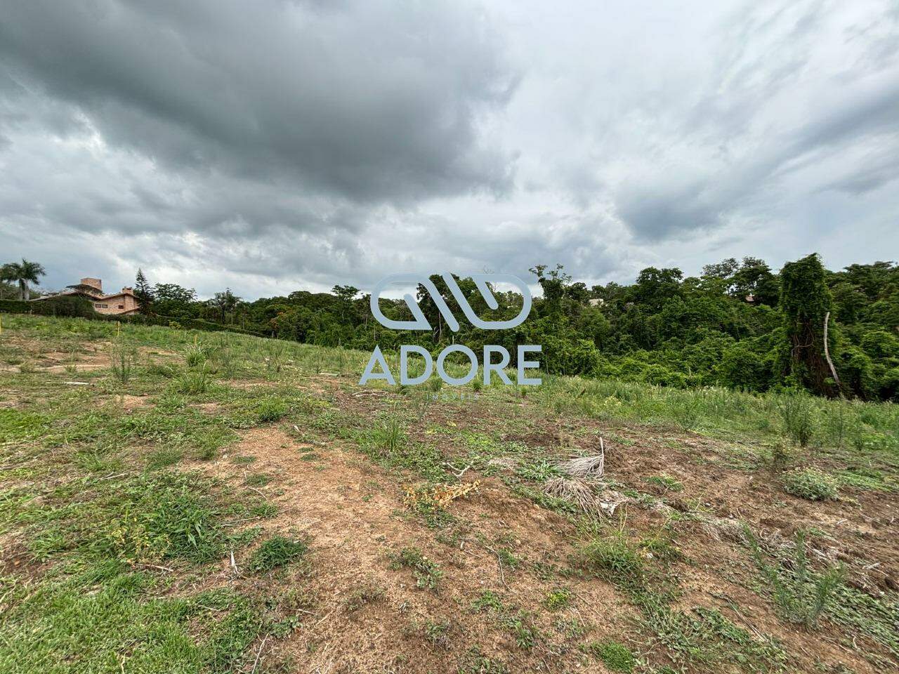 Terreno à venda no Condomínio Fazenda Vila Real: 