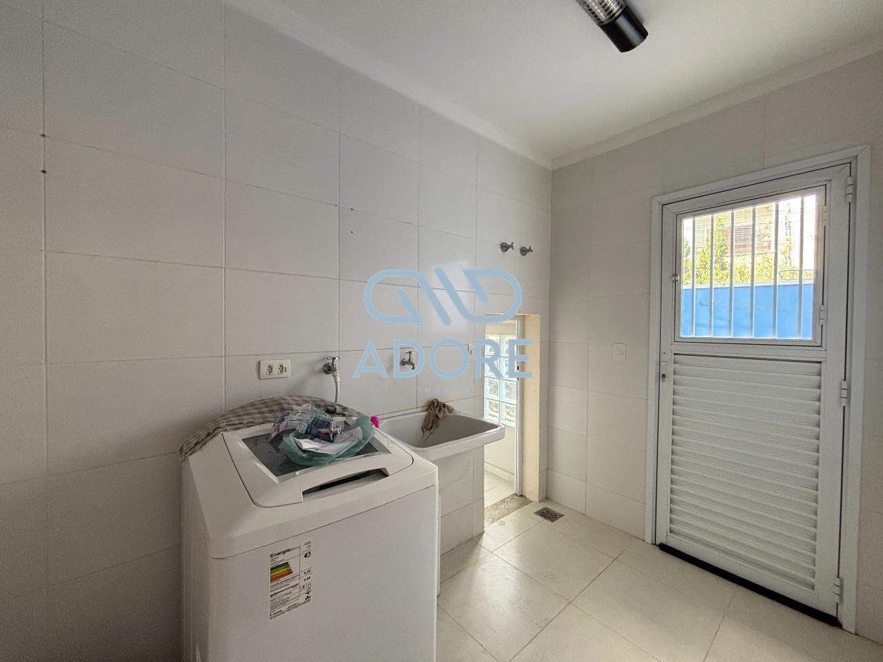 Casa de Condomínio para aluguel no Condomínio Parque do Varvito : 