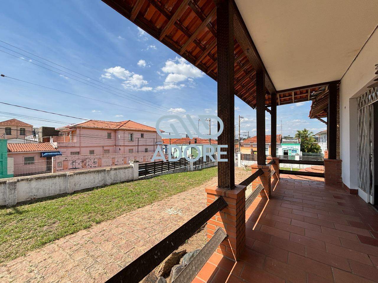 Casa Comercial para aluguel no Centro: