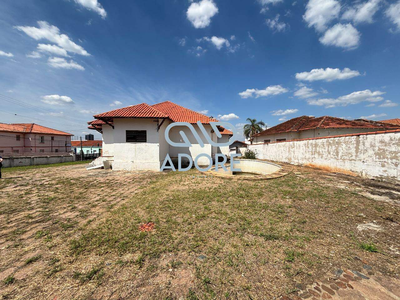 Casa Comercial para aluguel no Centro:
