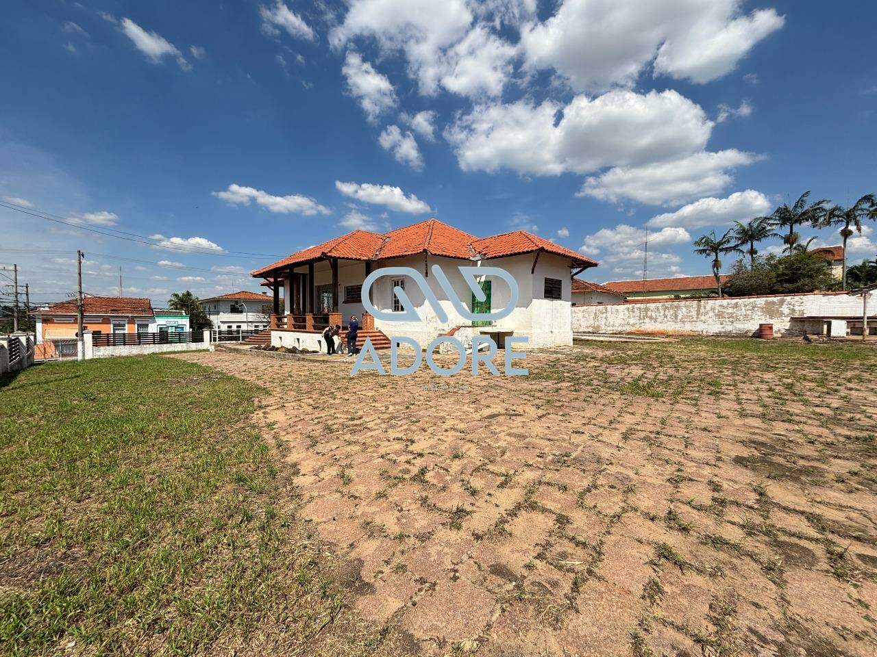 Casa Comercial para aluguel no Centro: 