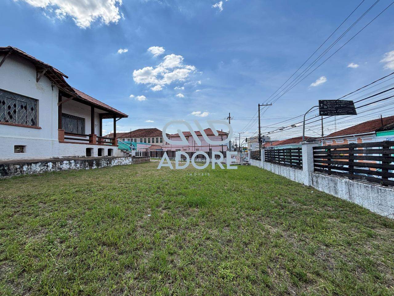 Casa Comercial para aluguel no Centro: