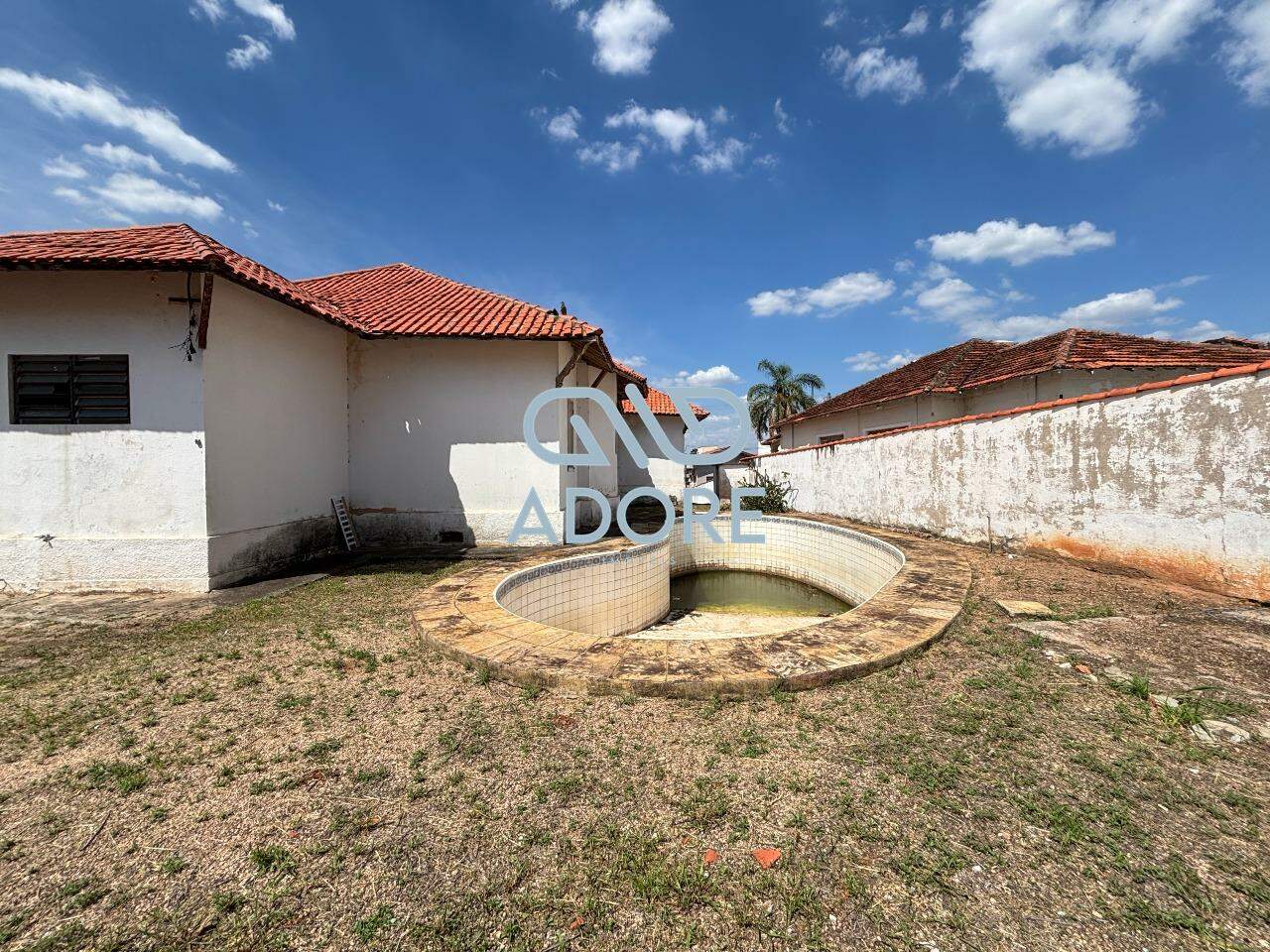 Casa Comercial para aluguel no Centro: