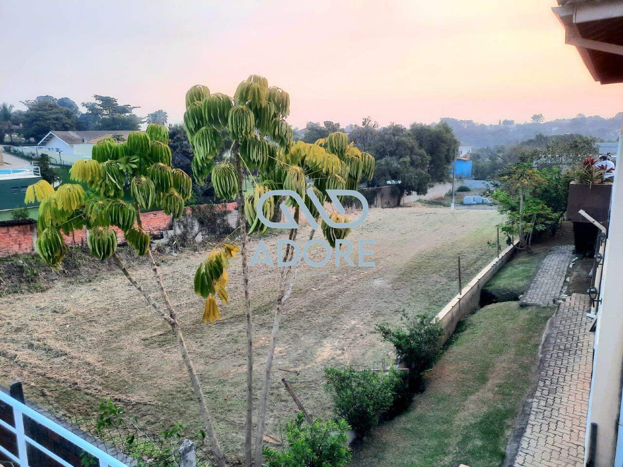 Terreno à venda no Parque Village Castelo: 