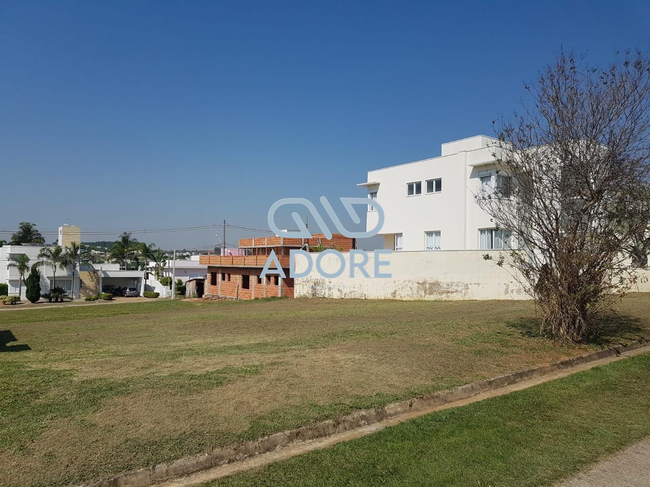 Terreno à venda no Condomínio Palmeiras Imperiais: 