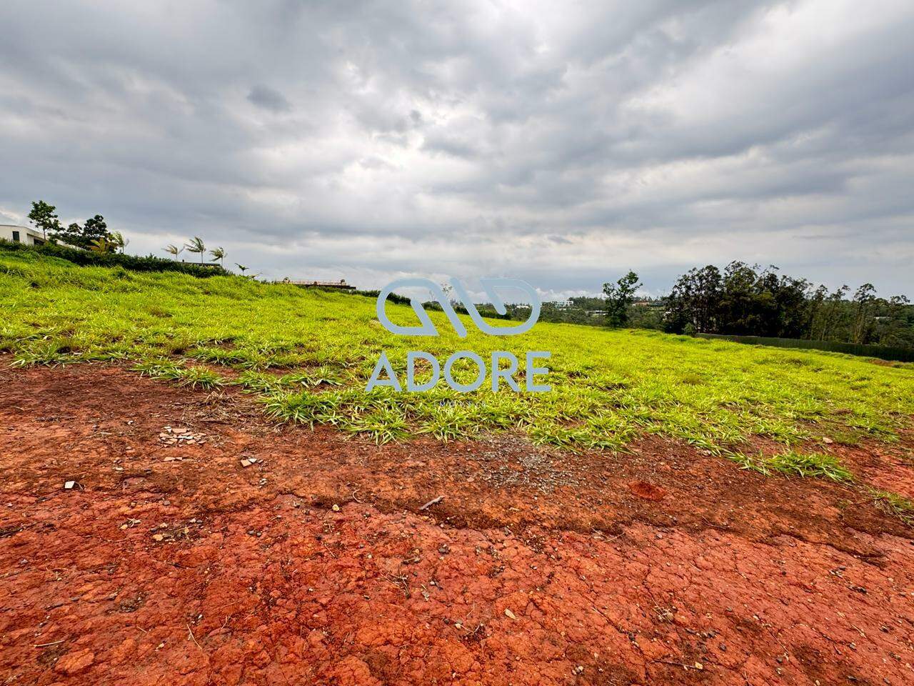 Terreno à venda no Condomínio Terras de São José II : 
