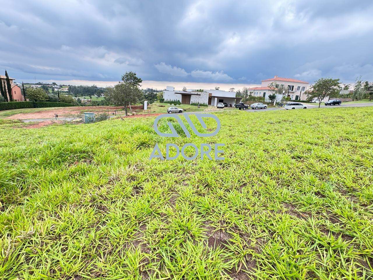 Terreno à venda no Condomínio Terras de São José II : 