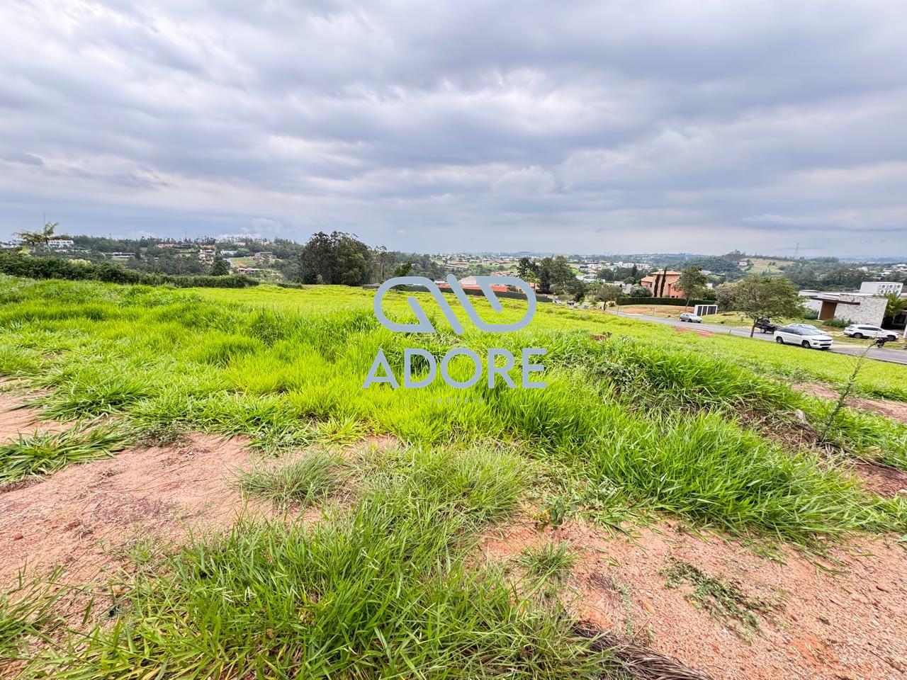 Terreno à venda no Condomínio Terras de São José II : 