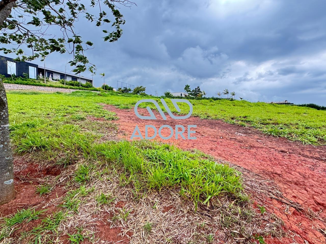 Terreno à venda no Condomínio Terras de São José II : 