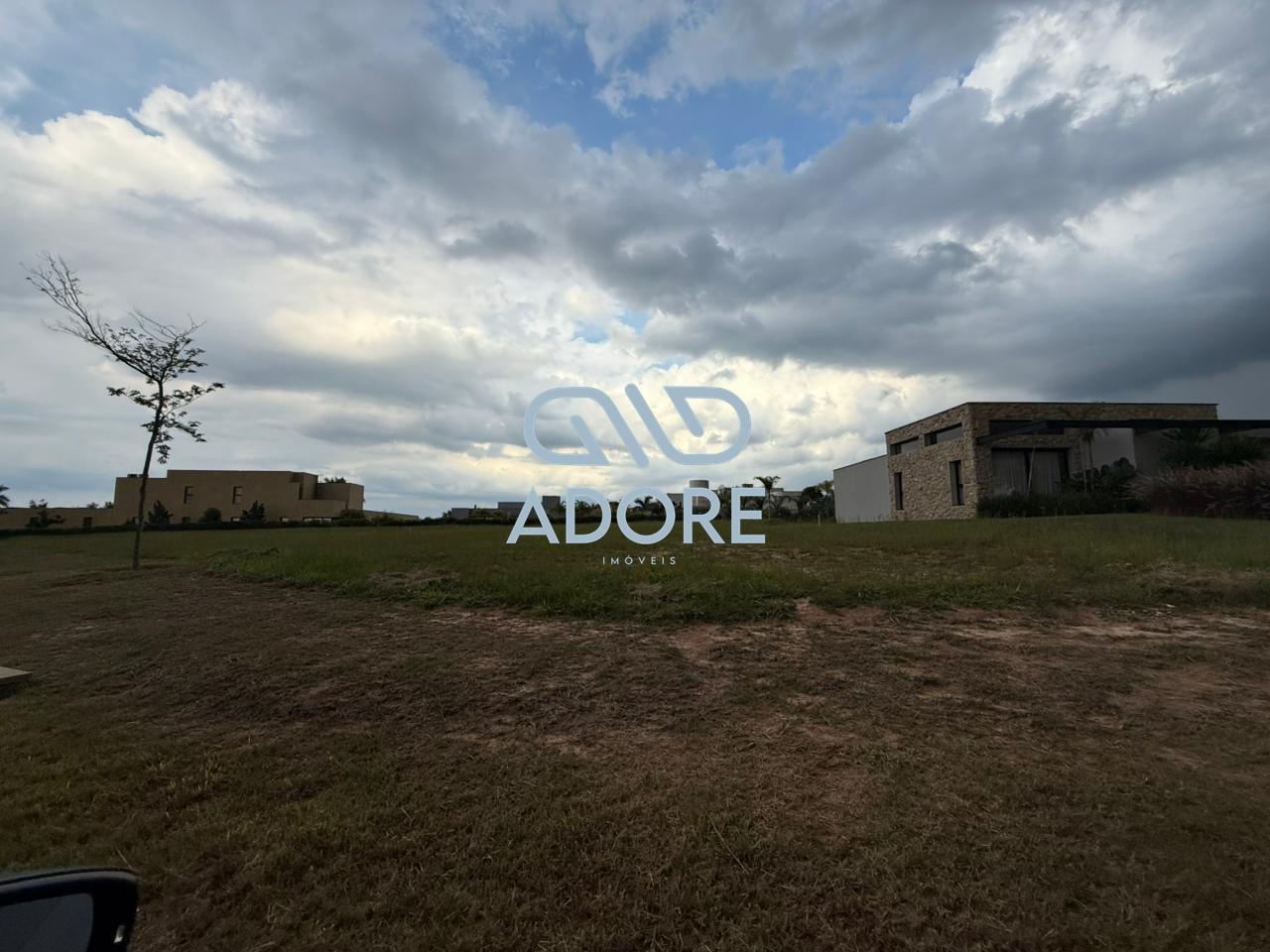 Terreno à venda no Condomínio Terras de São José II : 