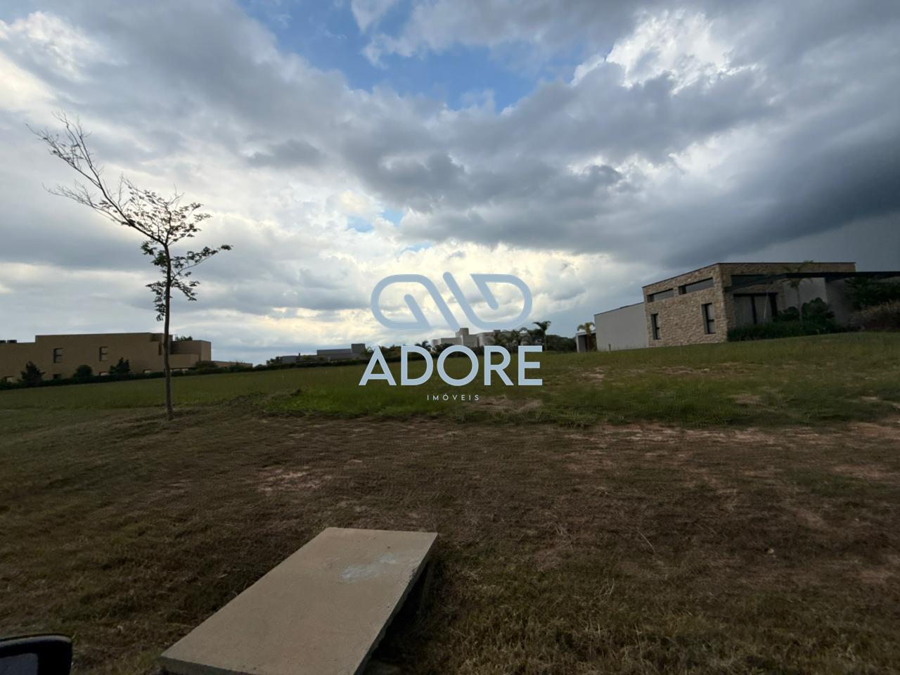 Terreno à venda no Condomínio Terras de São José II : 