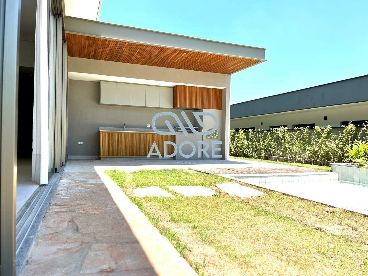 Casa de Condomínio à venda no Jardim Villas do Golf: 