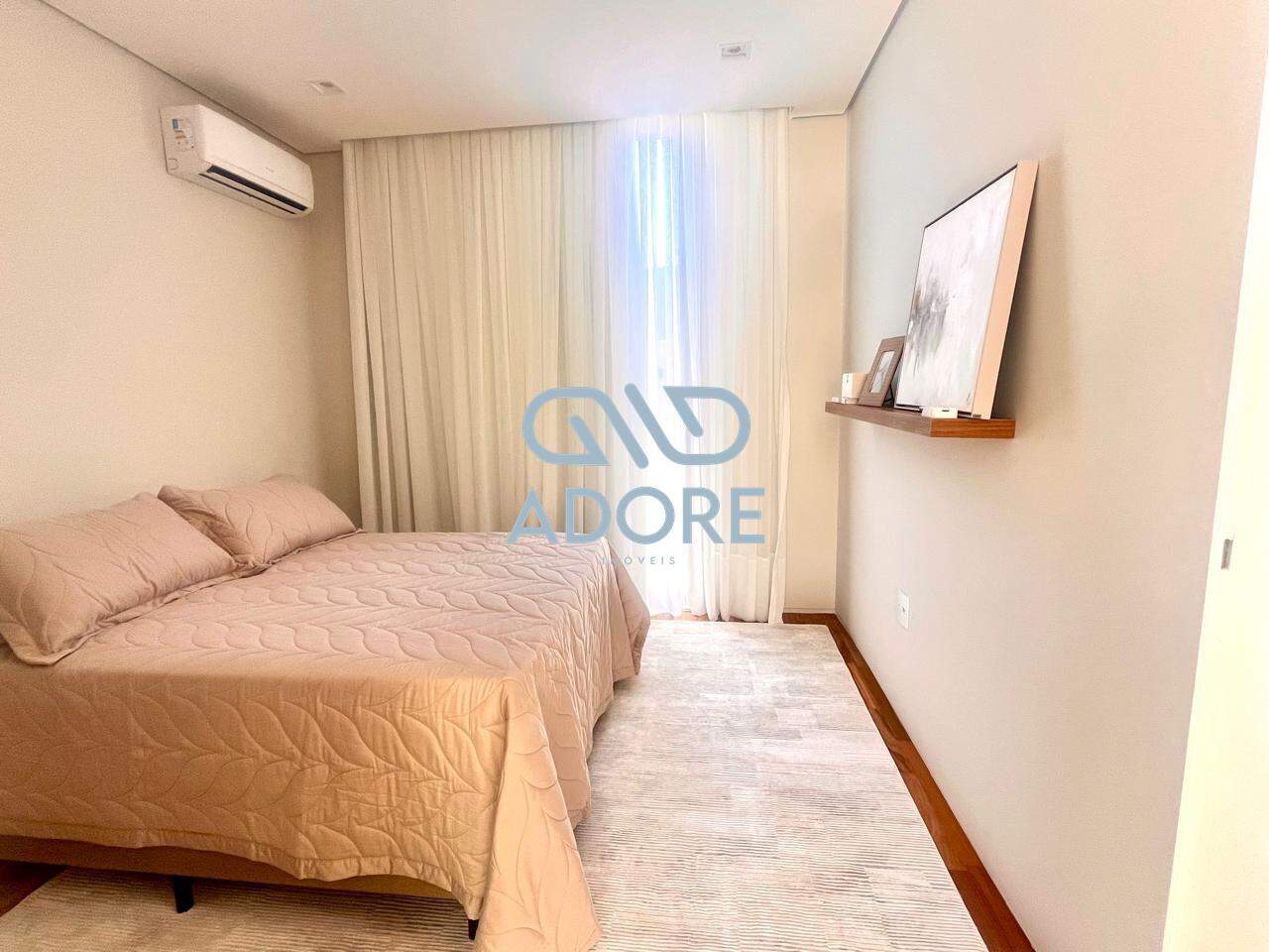 Casa de Condomínio à venda no Jardim Villas do Golf: 