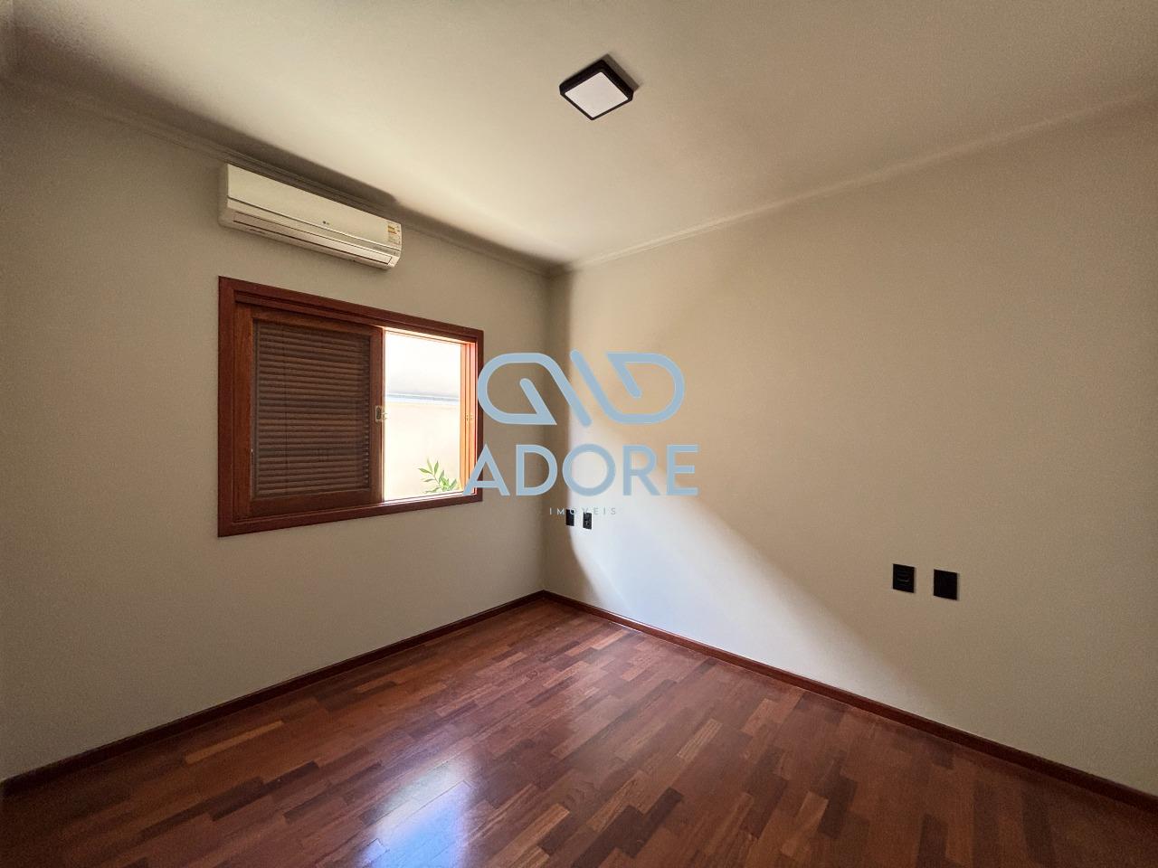 Casa de Condomínio à venda no Condomínio Theodora : 