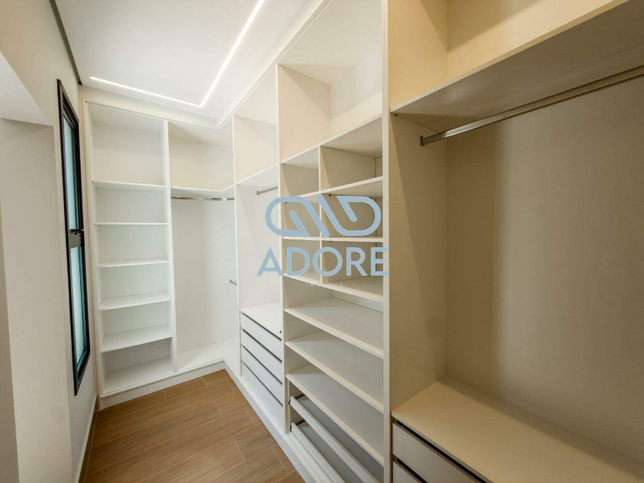 Casa de Condomínio à venda no Condomínio Portal dos Bandeirantes: 