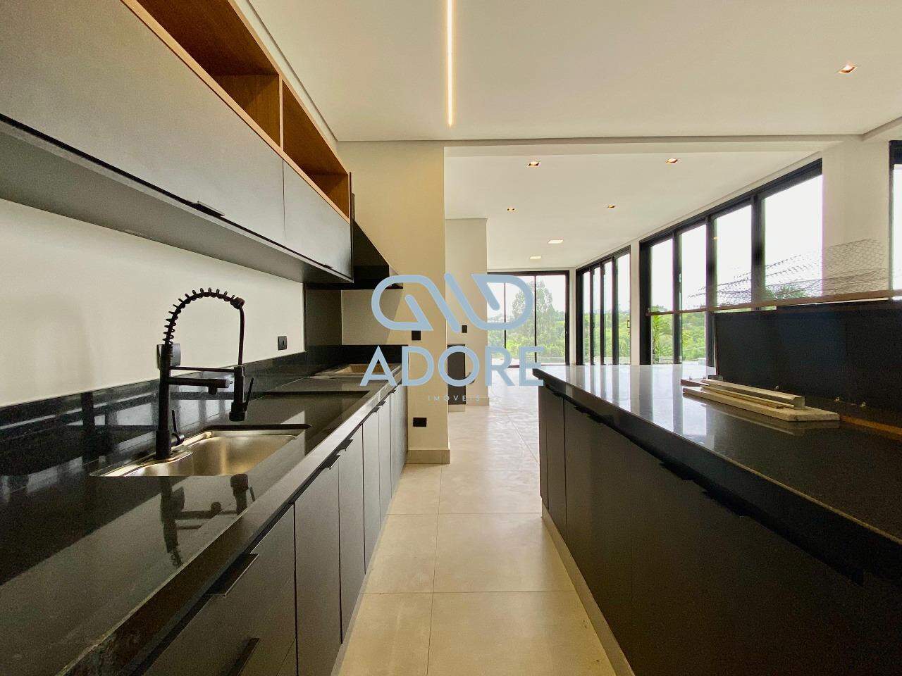 Casa de Condomínio à venda no Condomínio Villas do Golfe: 
