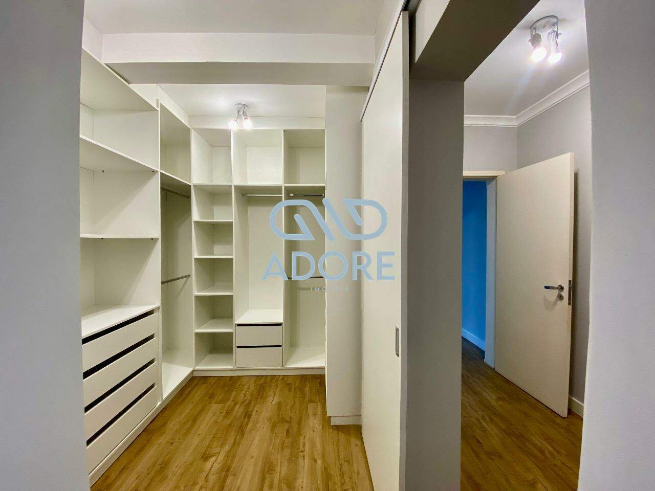 Casa de Condomínio à venda no Condomínio Theodora : 