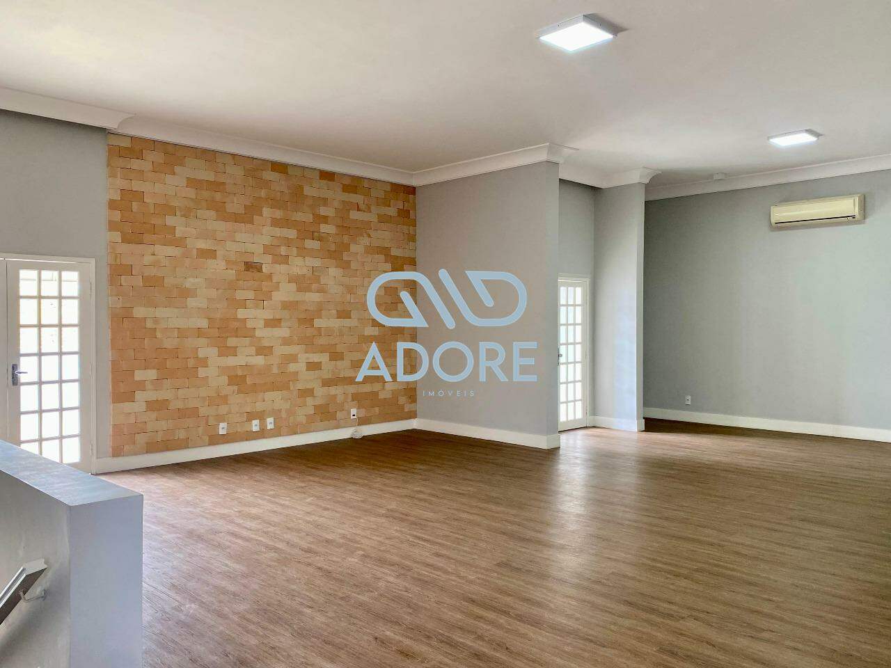 Casa de Condomínio à venda no Condomínio Theodora : 