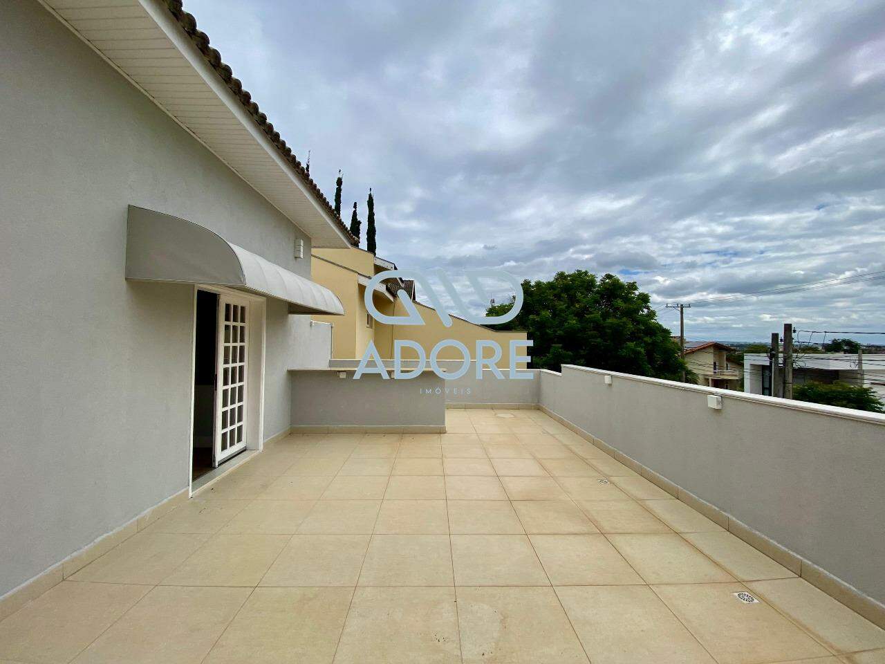 Casa de Condomínio à venda no Condomínio Theodora : 