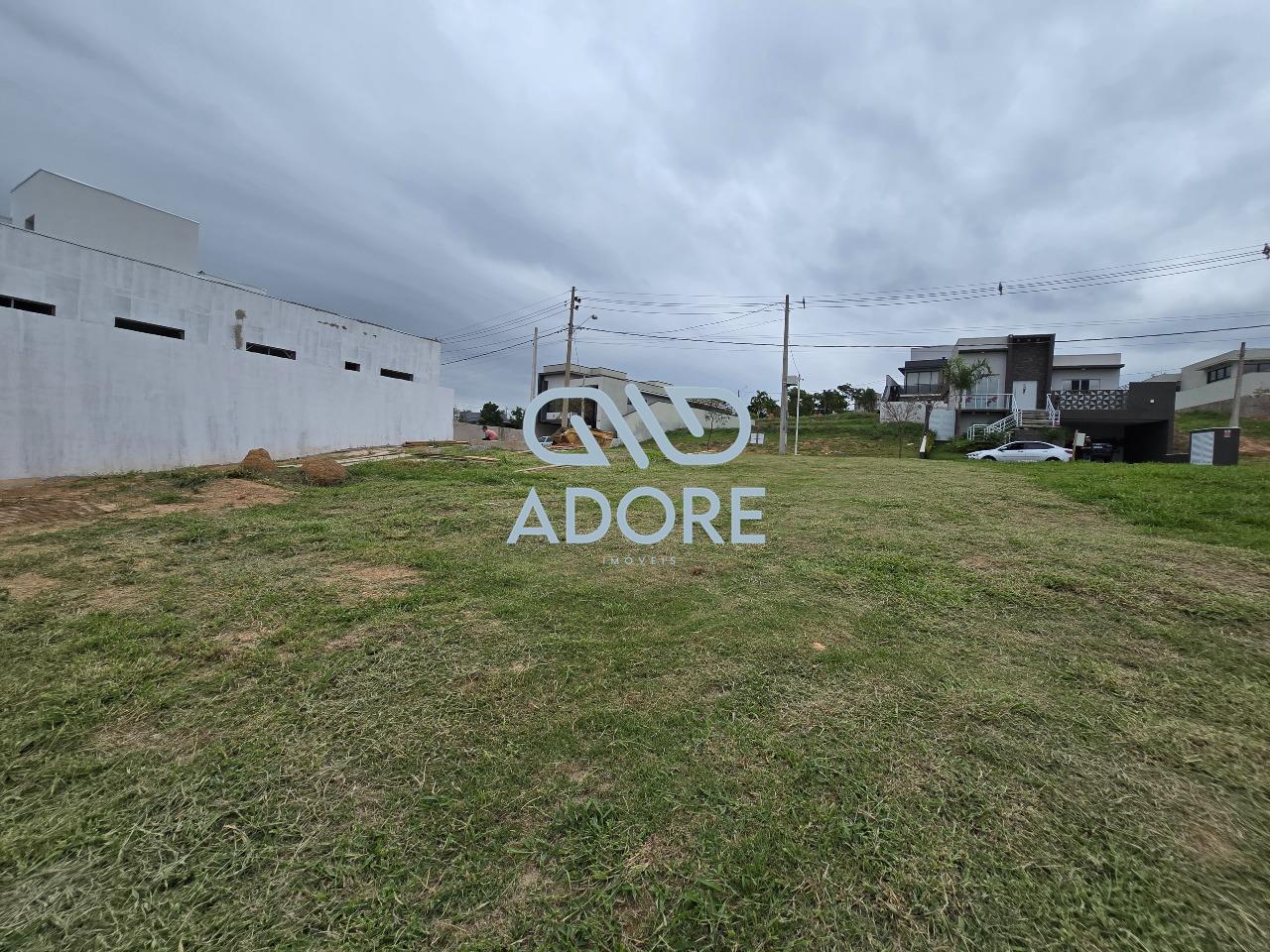 Terreno à venda no Condomínio Reserva Central Parque: 