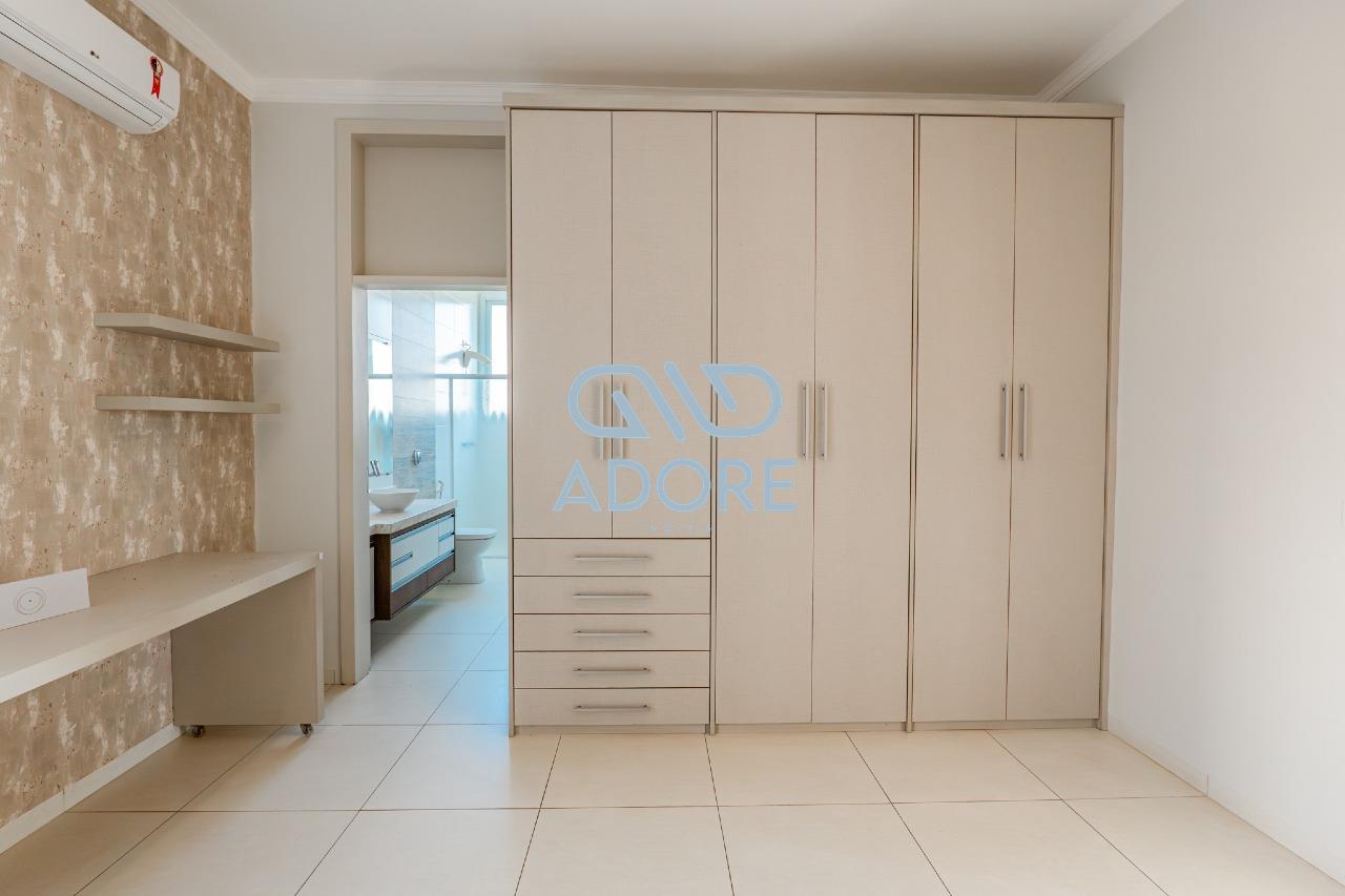 Casa de Condomínio à venda no Condomínio Monte Belo: 