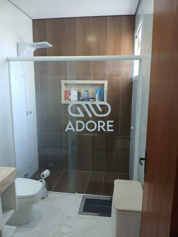 Casa de Condomínio à venda no Condominio Jardim Guarujá: 