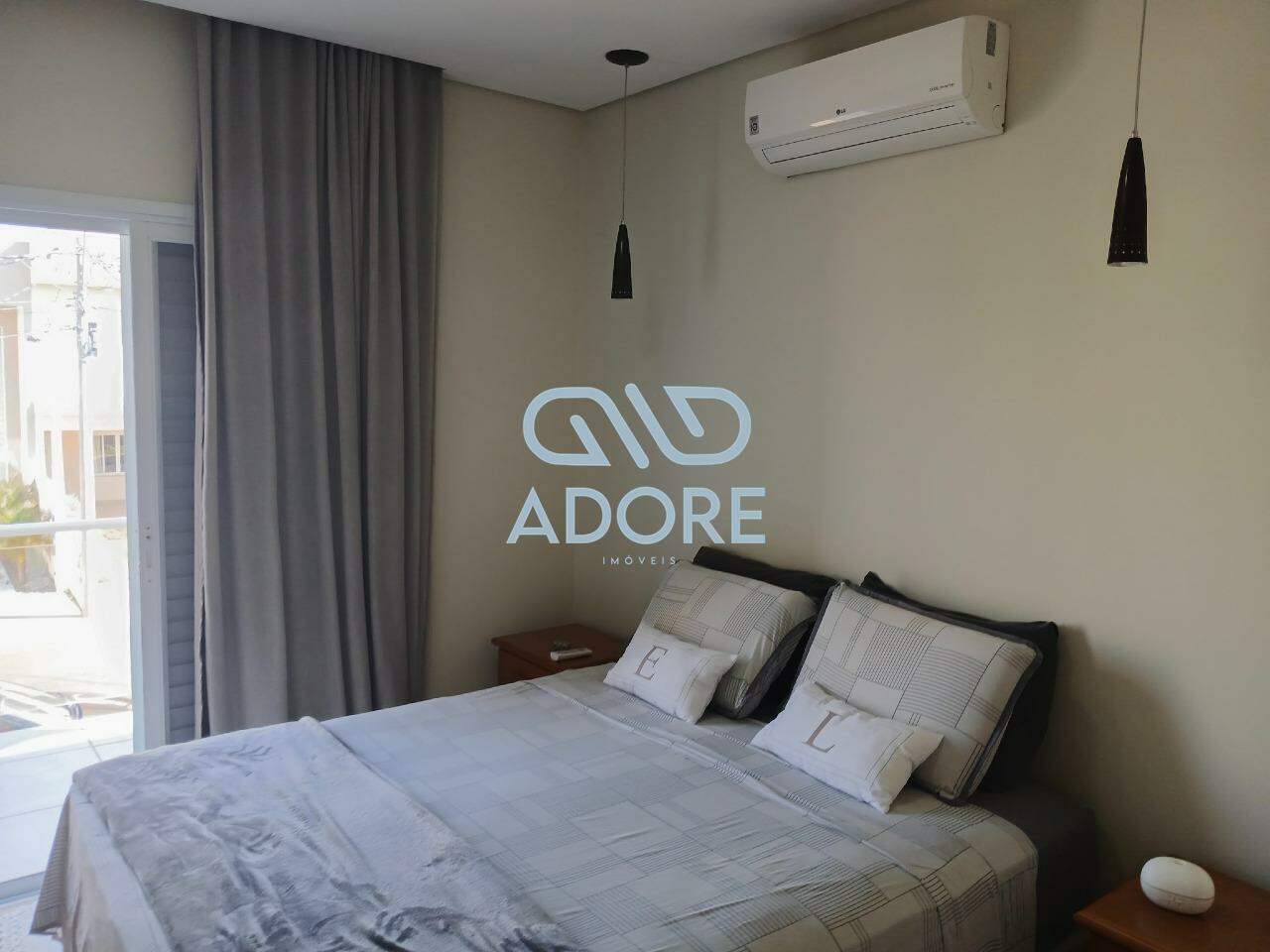 Casa de Condomínio à venda no Condominio Jardim Guarujá: 