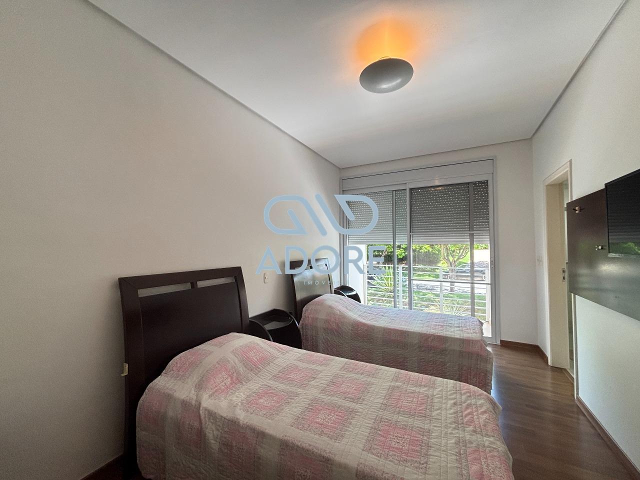 Casa de Condomínio à venda no Condomínio Fazenda Vila Real: