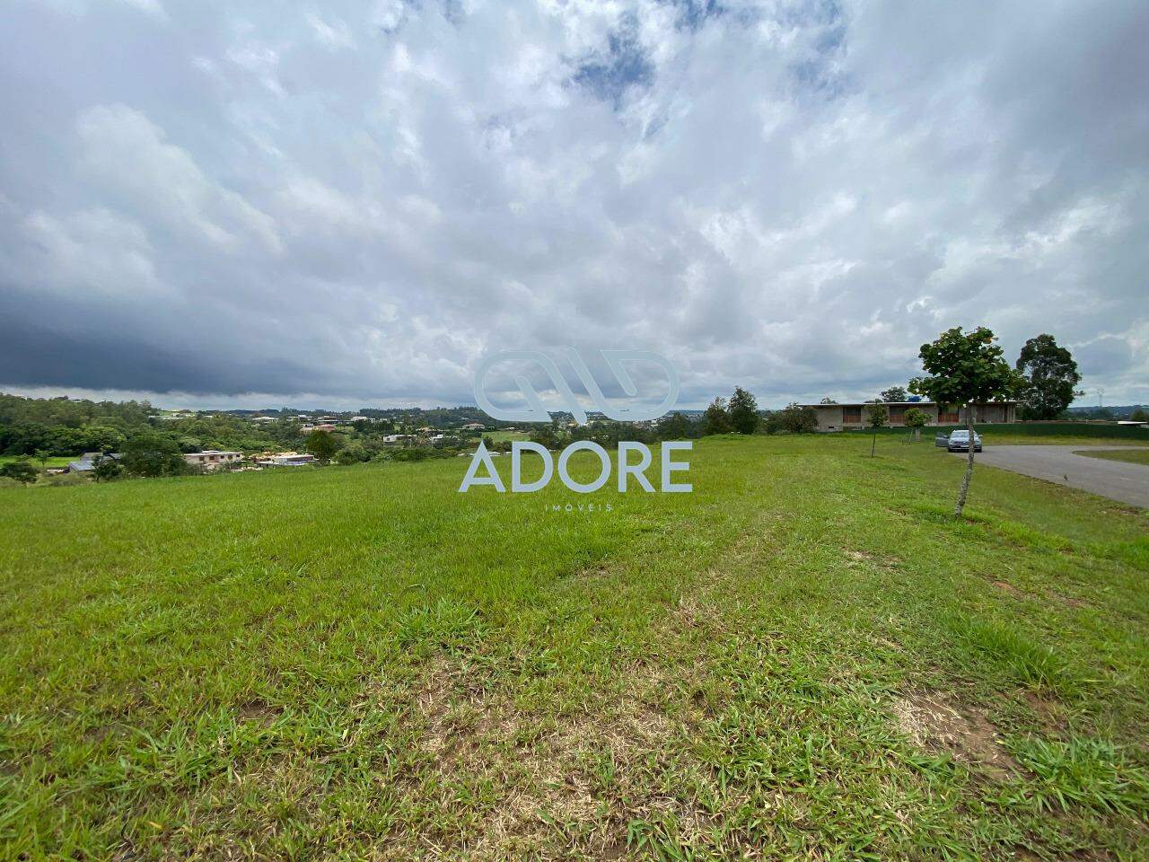 Terreno à venda no Condomínio Terras de São José II : 