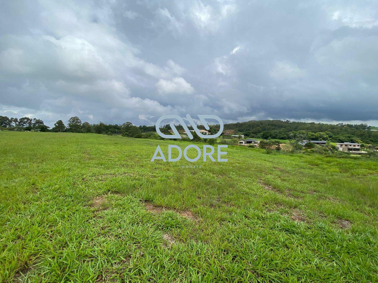 Terreno à venda no Condomínio Terras de São José II : 