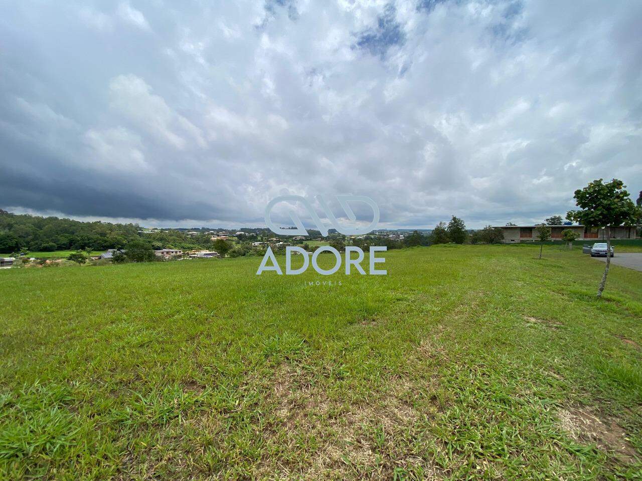 Terreno à venda no Condomínio Terras de São José II : 