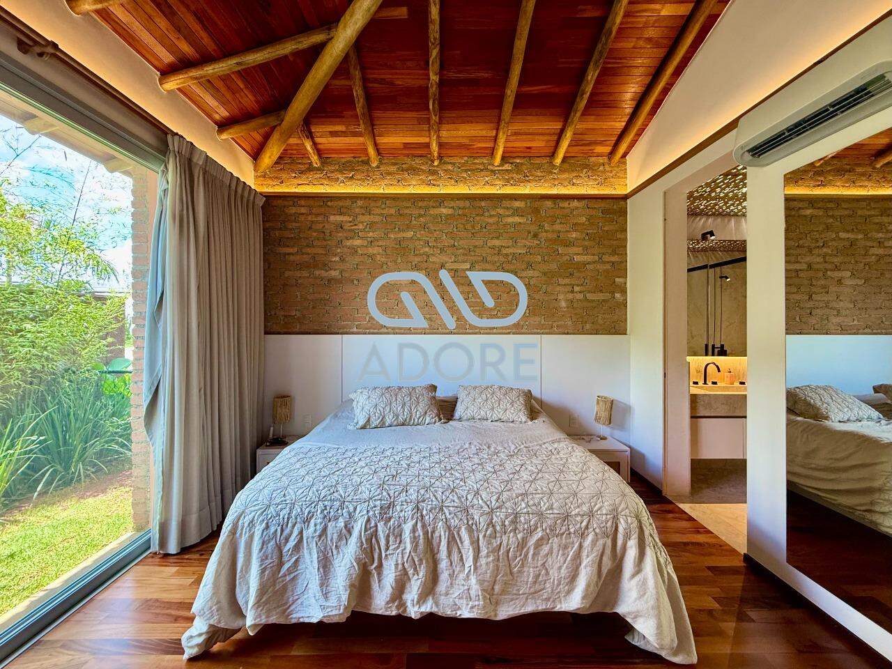 Casa de Condomínio à venda no Condomínio Campos de Santo Antônio II: 