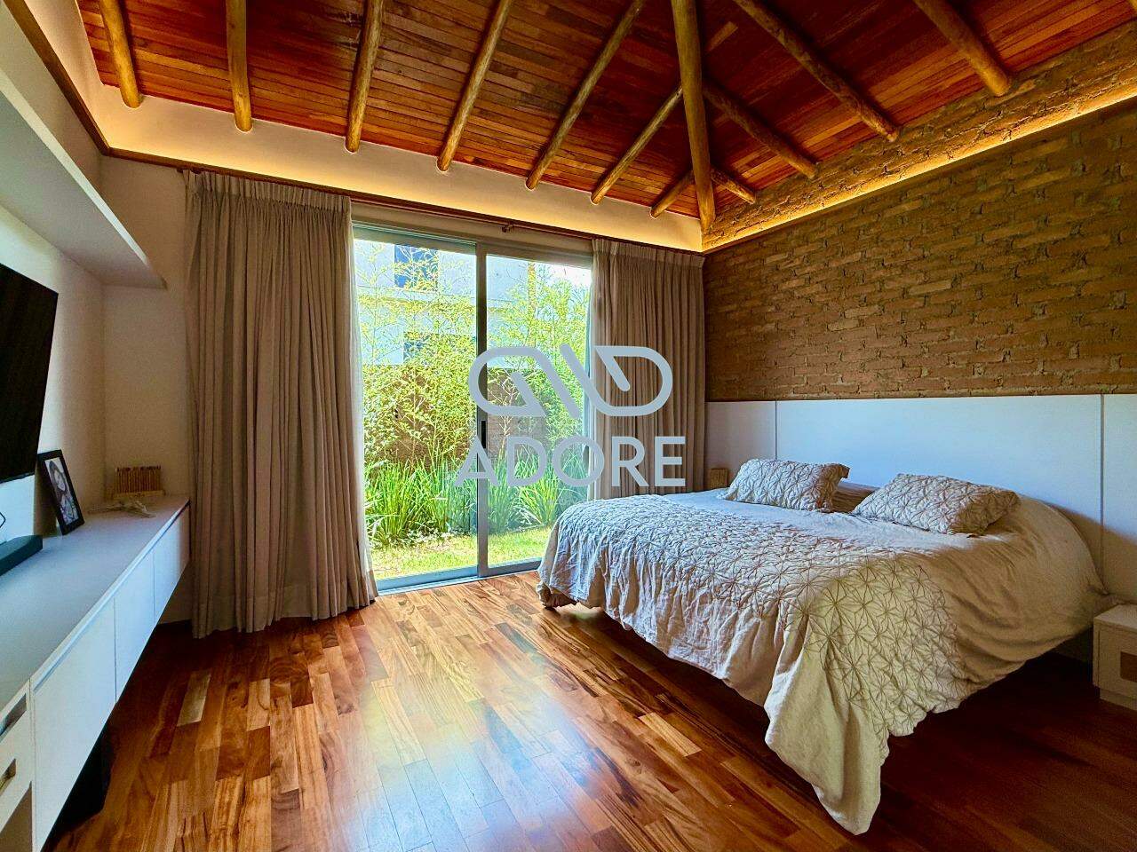 Casa de Condomínio à venda no Condomínio Campos de Santo Antônio II: 