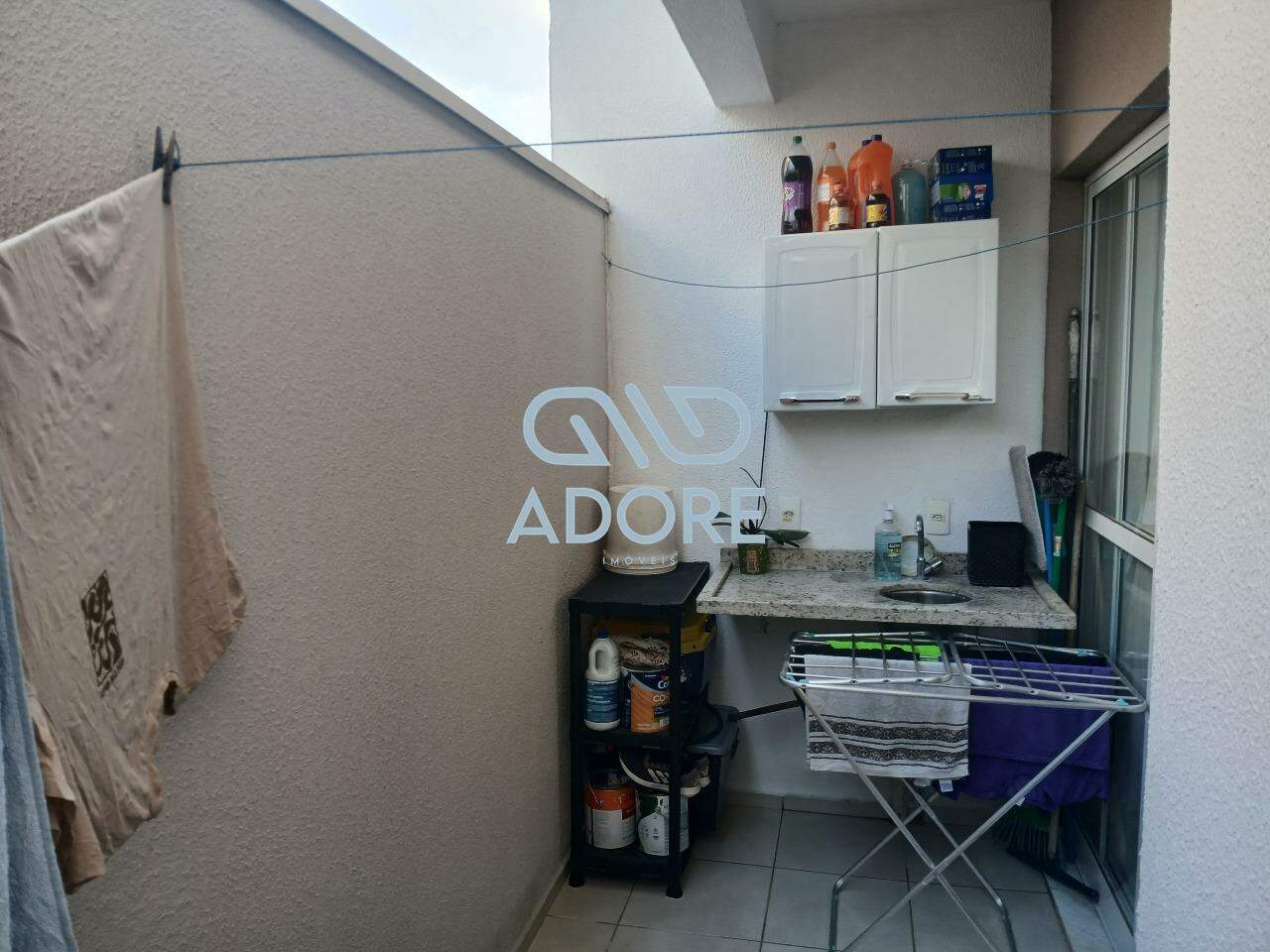 Apartamento à venda no Edifício Jardim dos Taperás: 